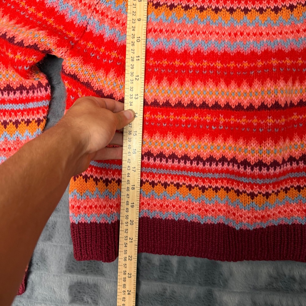 American Eagle Fair Isle Sweater Womens Medium Red Multi Crewneck Knit Pullover - Picture 2 of 8